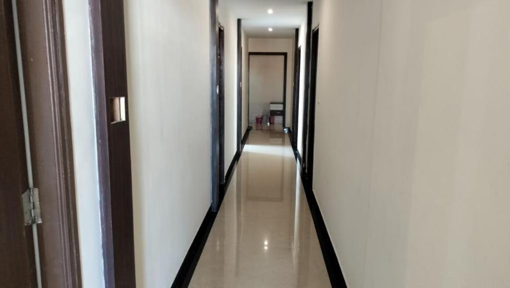 Akshatha Home Stay Bengaluru Zewnętrze zdjęcie