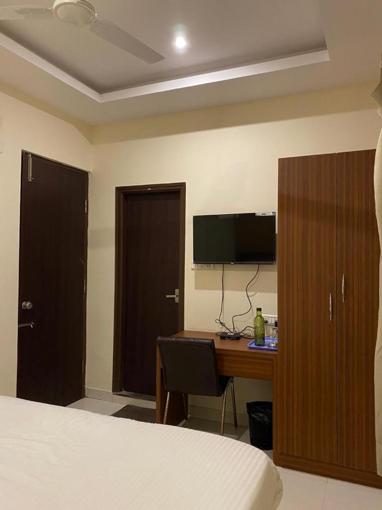 Akshatha Home Stay Bengaluru Zewnętrze zdjęcie